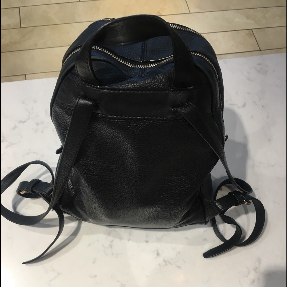 Black and Gold Michael Kors Backpack - Picture 5 of 8